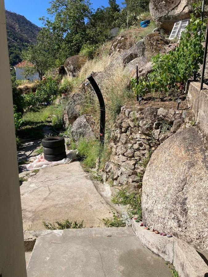Apartament A Casa Da Rapariga De Cabelo Azul Manteigas Zewnętrze zdjęcie